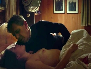 Дед совратил внучку и лишил ее невинности на райском острове